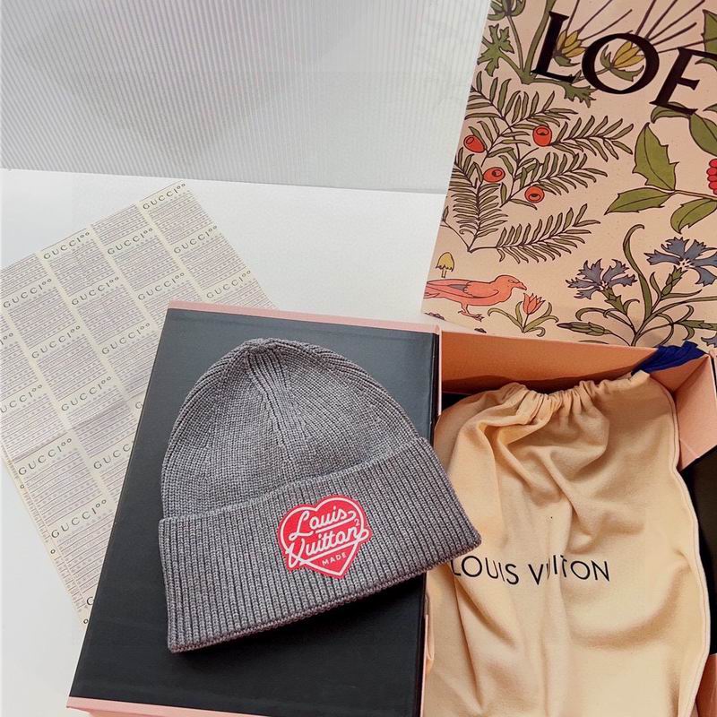 LV hat 17 (2)